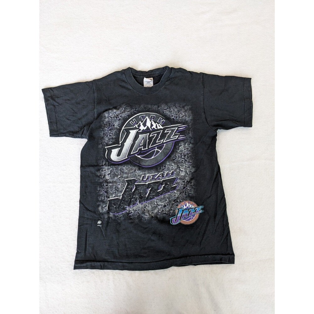VTG 90s Utah Jazz NBA Basketball Mountain Tee Single Stitch M Fruit of the Loom